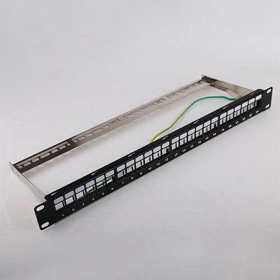 το ράφι επιτροπής μπαλωμάτων λιμένων STP 1U 24 RJ45 τοποθετεί το κενό επιτροπής μπαλωμάτων Cat6