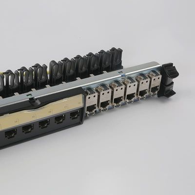 Ενσωματωμένη RJ45 1U 24 επιτροπή μπαλωμάτων λιμένων επιτροπής μπαλωμάτων δικτύων UTP