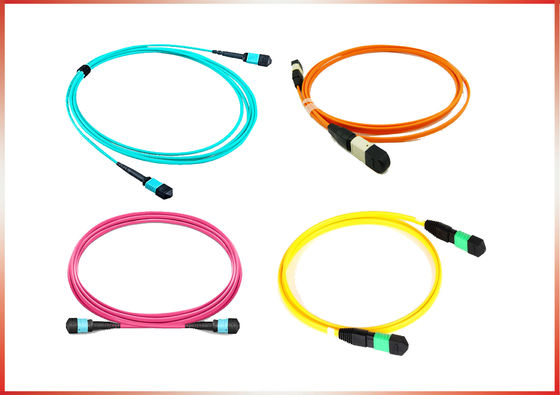 MPO-MPO Γυναίκα 12 ίνες Χαμηλή απώλεια 0,35dB Τύπος Α Β Πλήρωμα (OFNP) OS2 9/125 Μονότυπο καλώδιο κορμού, κίτρινο